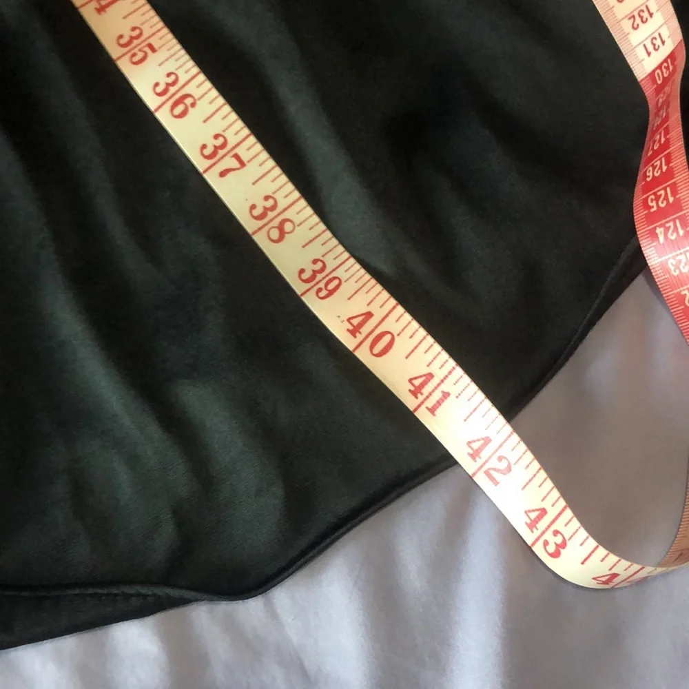 Vintage Vanity Fair black negligee/crisscross spaghetti straps/sz 36/anklelength - Picture 10 of 14